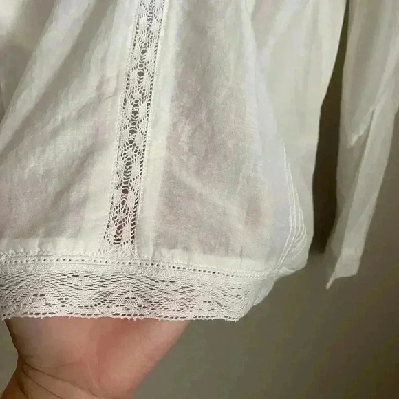 Farm Rio White Lace Blouse Size Large - Picture 4 of 13